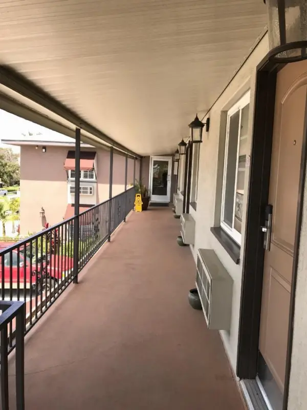 Berkshire Motor Hotel 4